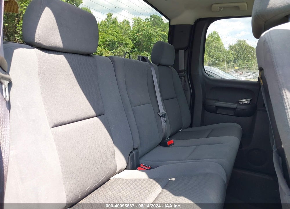2009 CHEVROLET SILVERADO 1500 LT VIN: 1GCEK29049Z145372