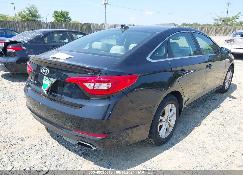 2017 HYUNDAI SONATA SE VIN: 5NPE24AF3HH522842