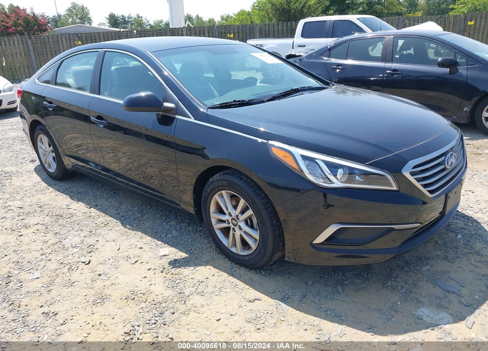 2017 HYUNDAI SONATA SE VIN: 5NPE24AF3HH522842