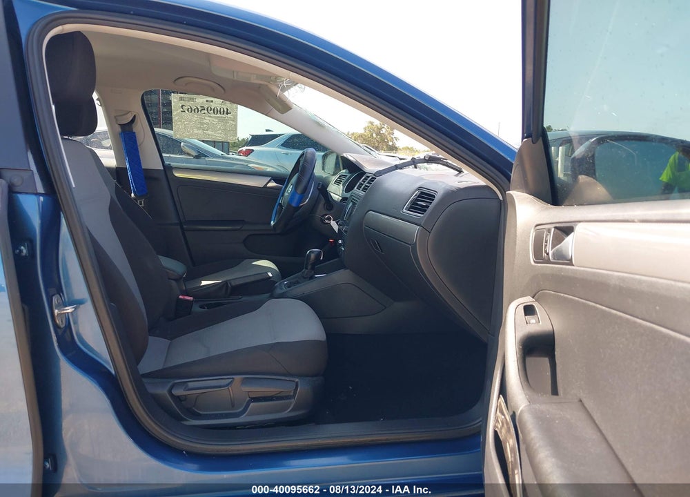 2017 VOLKSWAGEN JETTA 1.4T S VIN: 3VW2B7AJXHM294466