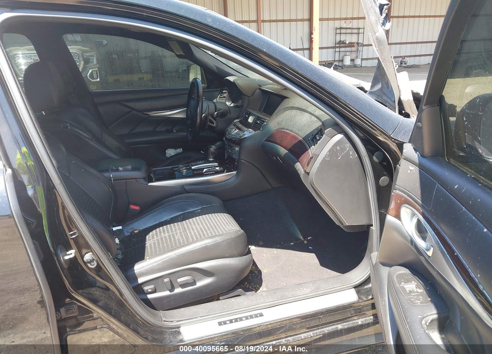 2013 INFINITI M56 VIN: JN1AY1AP0DM540089
