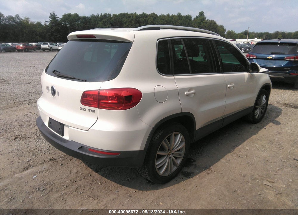 2013 VOLKSWAGEN TIGUAN SE VIN: WVGAV3AX5DW574319