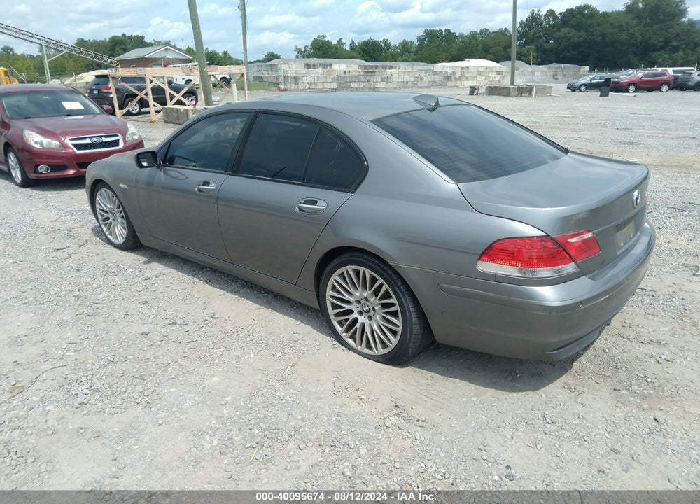 2007 BMW 750I VIN: WBAHL83587DT09795