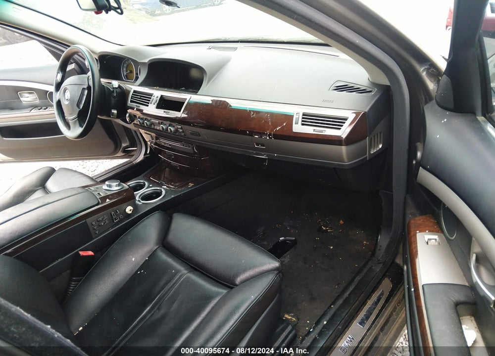 2007 BMW 750I VIN: WBAHL83587DT09795
