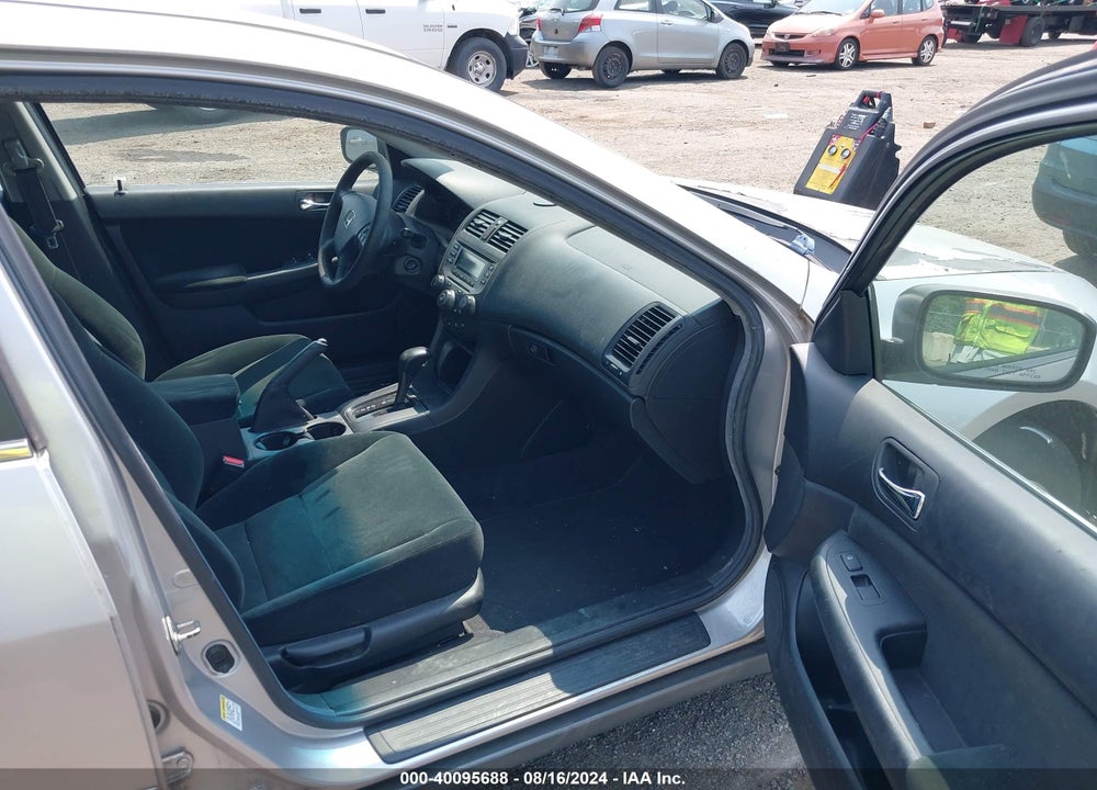 2006 HONDA ACCORD 2.4 LX VIN: 1HGCM56496A162271