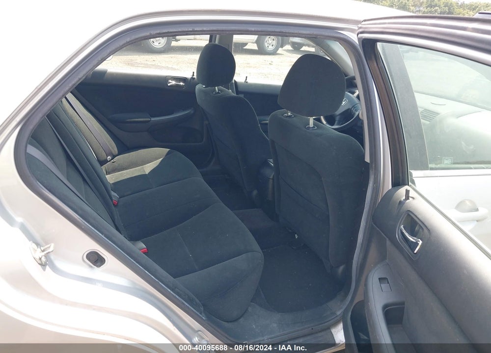 2006 HONDA ACCORD 2.4 LX VIN: 1HGCM56496A162271