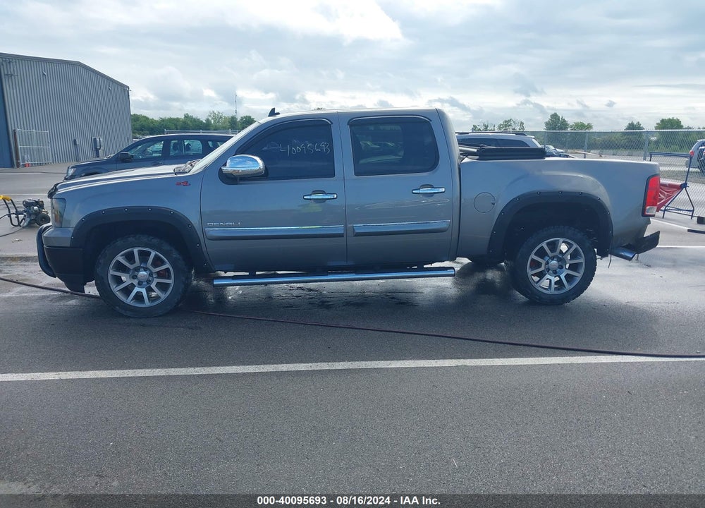 2013 GMC SIERRA 1500 DENALI VIN: 3GTP2XE2XDG224261