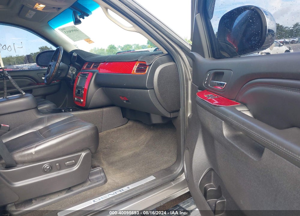 2013 GMC SIERRA 1500 DENALI VIN: 3GTP2XE2XDG224261