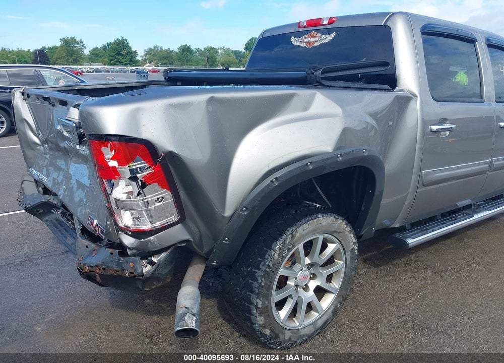 2013 GMC SIERRA 1500 DENALI VIN: 3GTP2XE2XDG224261