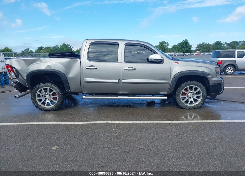 2013 GMC SIERRA 1500 DENALI VIN: 3GTP2XE2XDG224261