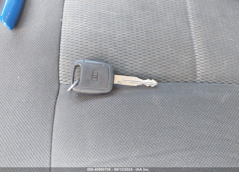 2006 FORD F-150 STX/XL/XLT VIN: 1FTRF14W66NA01529