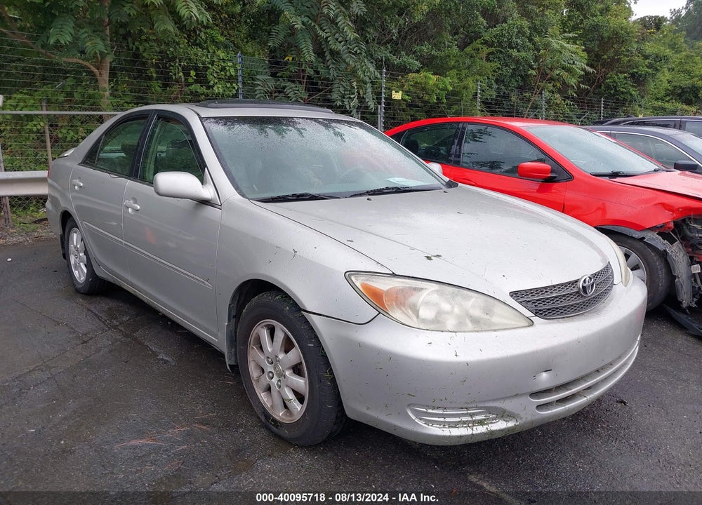 2002 TOYOTA CAMRY XLE VIN: 4T1BE32K12U029458