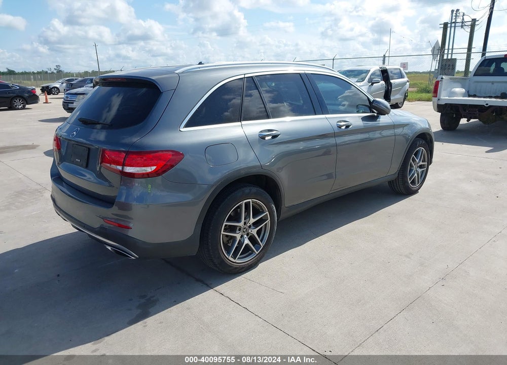 2017 MERCEDES-BENZ GLC 300 VIN: WDC0G4JB5HF249352