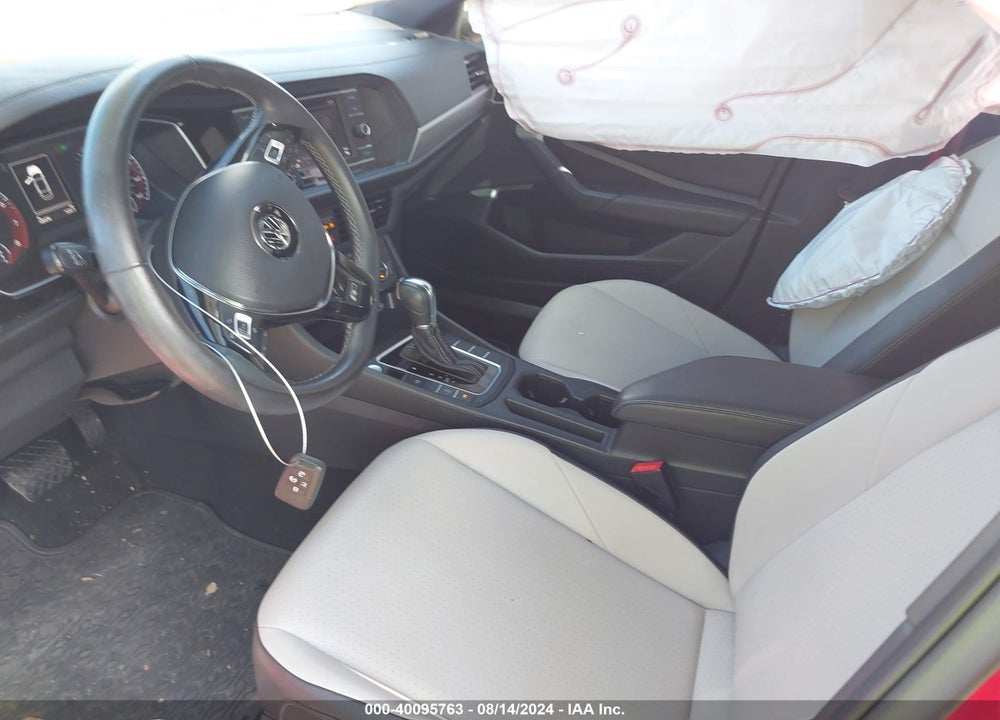 2019 VOLKSWAGEN JETTA 1.4T R-LINE/1.4T S/1.4T SE VIN: 3VWCB7BU7KM245620