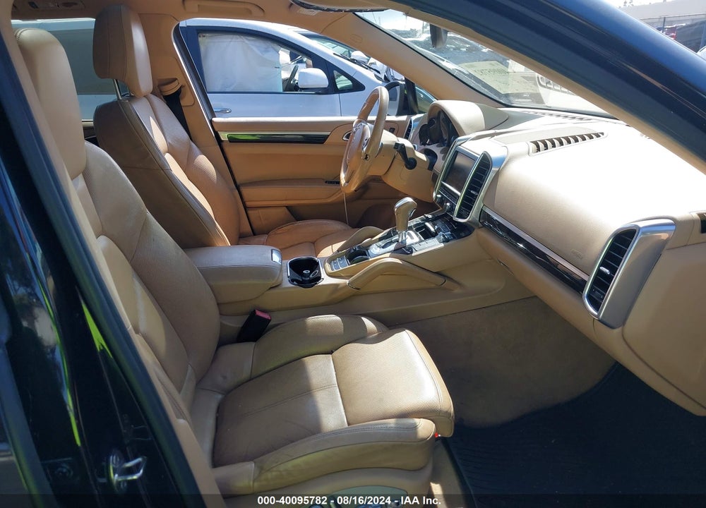 2012 PORSCHE CAYENNE VIN: WP1AA2A25CLA02616
