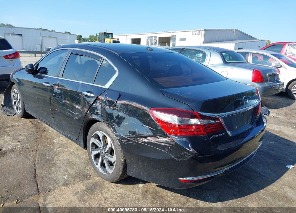 2017 HONDA ACCORD EX-L VIN: 1HGCR2F88HA168679