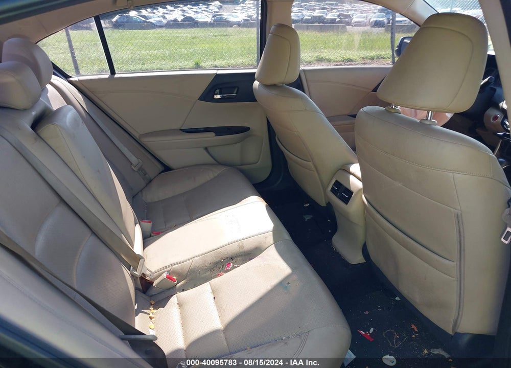 2017 HONDA ACCORD EX-L VIN: 1HGCR2F88HA168679