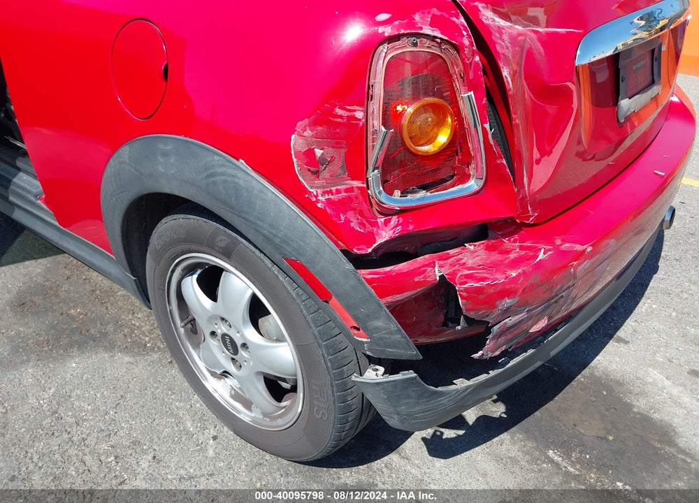 2007 MINI COOPER VIN: WMWMF33587TT53908
