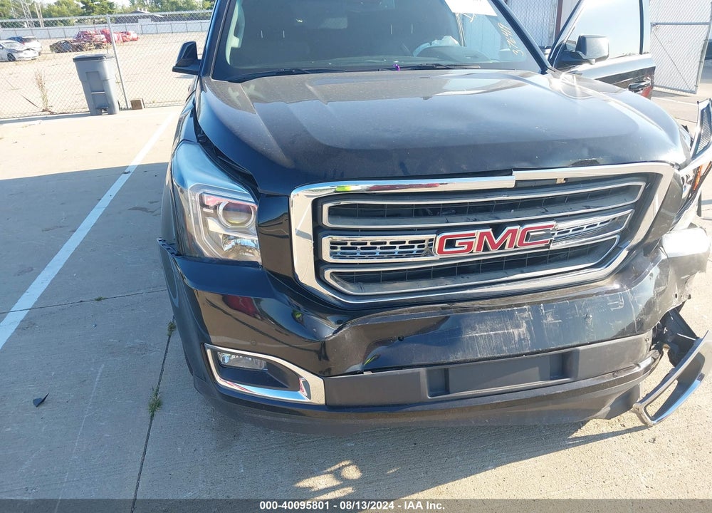 2017 GMC YUKON XL SLT VIN: 1GKS2GKC5HR180140