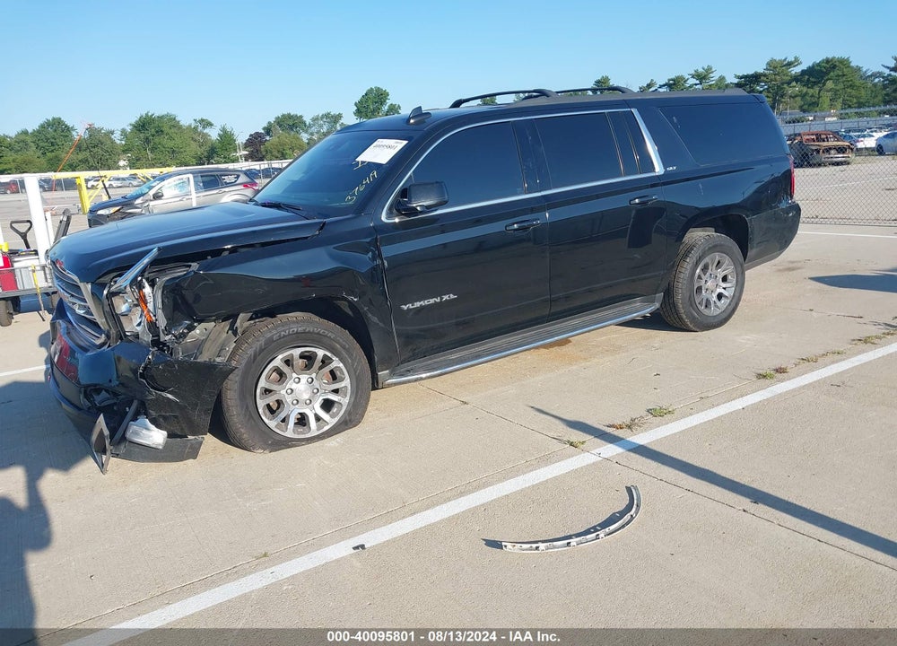 2017 GMC YUKON XL SLT VIN: 1GKS2GKC5HR180140