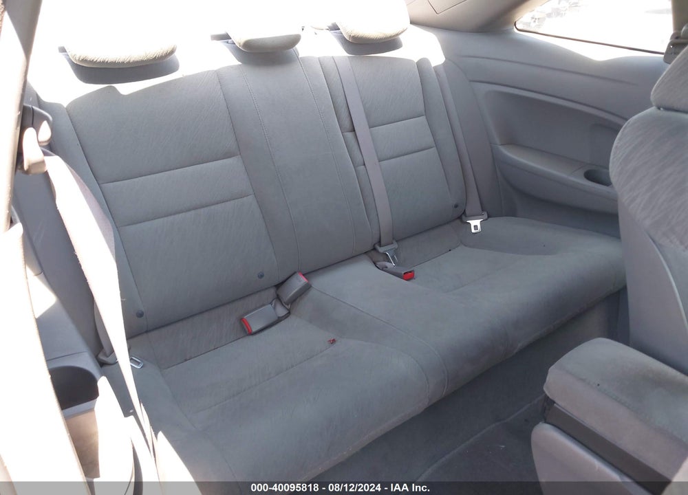 2007 HONDA CIVIC LX VIN: 2HGFG12617H531082