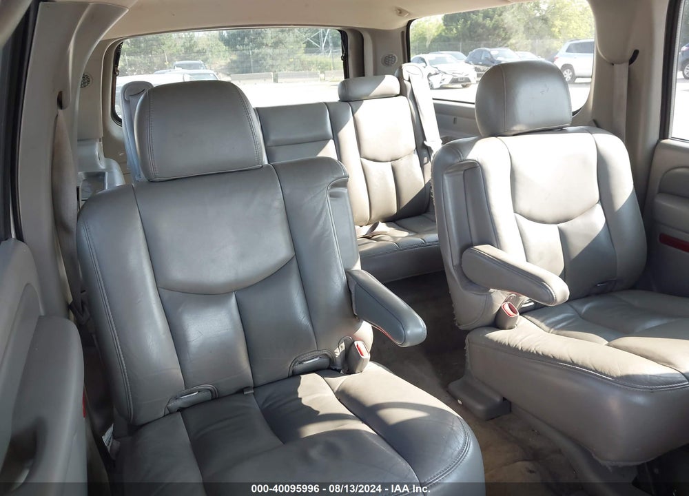 2005 GMC YUKON XL 1500 DENALI VIN: 1GKFK66U05J267520