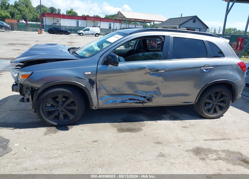 2013 MITSUBISHI OUTLANDER SPORT LE VIN: 4A4AR5AU9DE016983