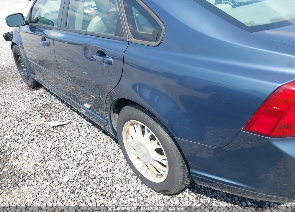2010 VOLVO S40 2.4I VIN: YV1382MS8A2488191