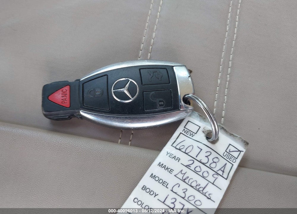 2009 MERCEDES-BENZ C 300 LUXURY 4MATIC/SPORT 4MATIC VIN: WDDGF81X99R070182