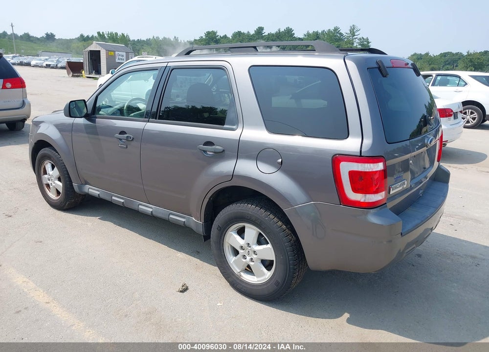 2010 FORD ESCAPE XLT VIN: 1FMCU0D7XAKB53947