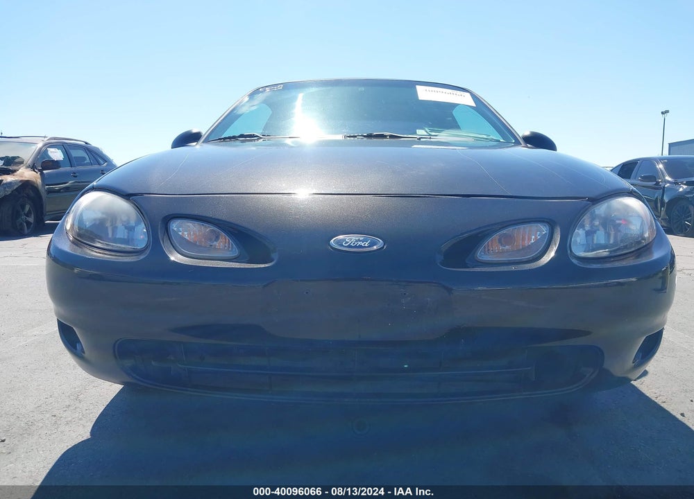 1998 FORD ESCORT ZX2 COOL/ZX2 HOT VIN: 3FAKP113XWR221770