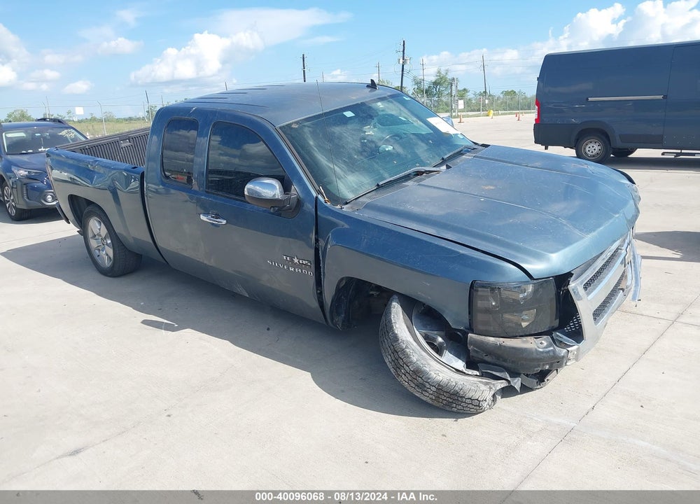 2011 CHEVROLET SILVERADO 1500 LT VIN: 1GCRCSE05BZ203869