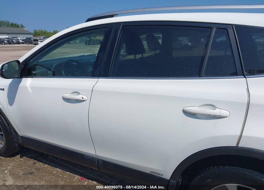 2016 TOYOTA RAV4 HYBRID XLE VIN: JTMRJREV9GD047737