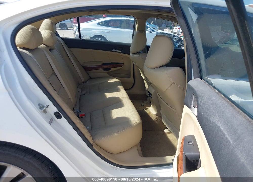 2011 HONDA ACCORD 2.4 EX-L VIN: 1HGCP2F89BA116913