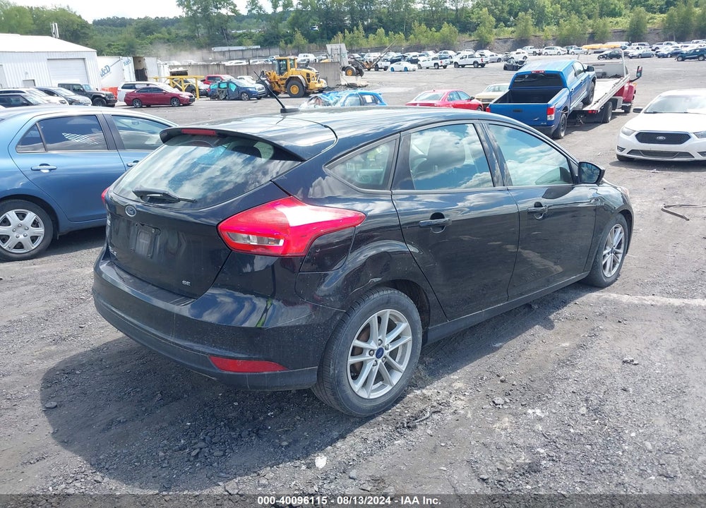 2018 FORD FOCUS SE VIN: 1FADP3K26JL231326