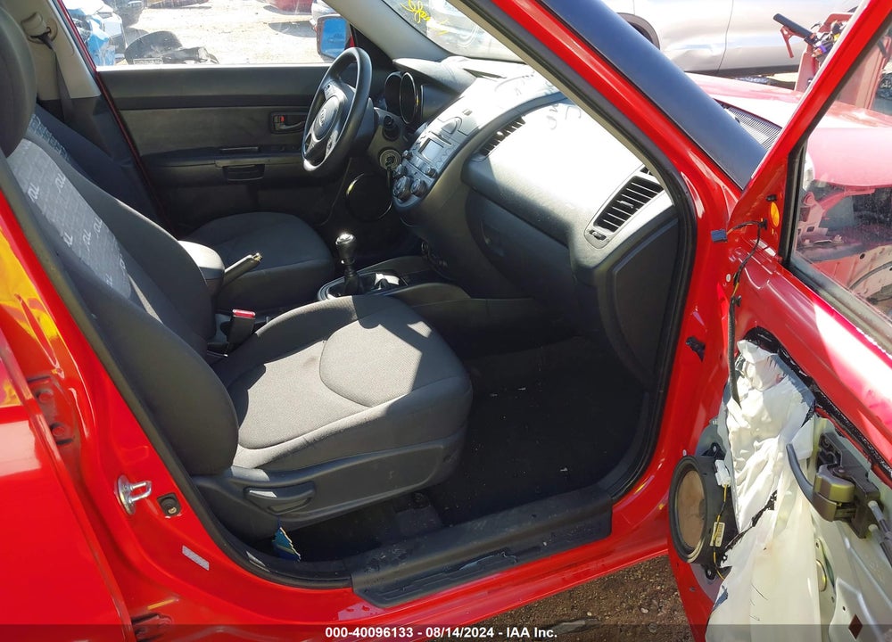 2010 KIA SOUL VIN: KNDJT2A29A7111842