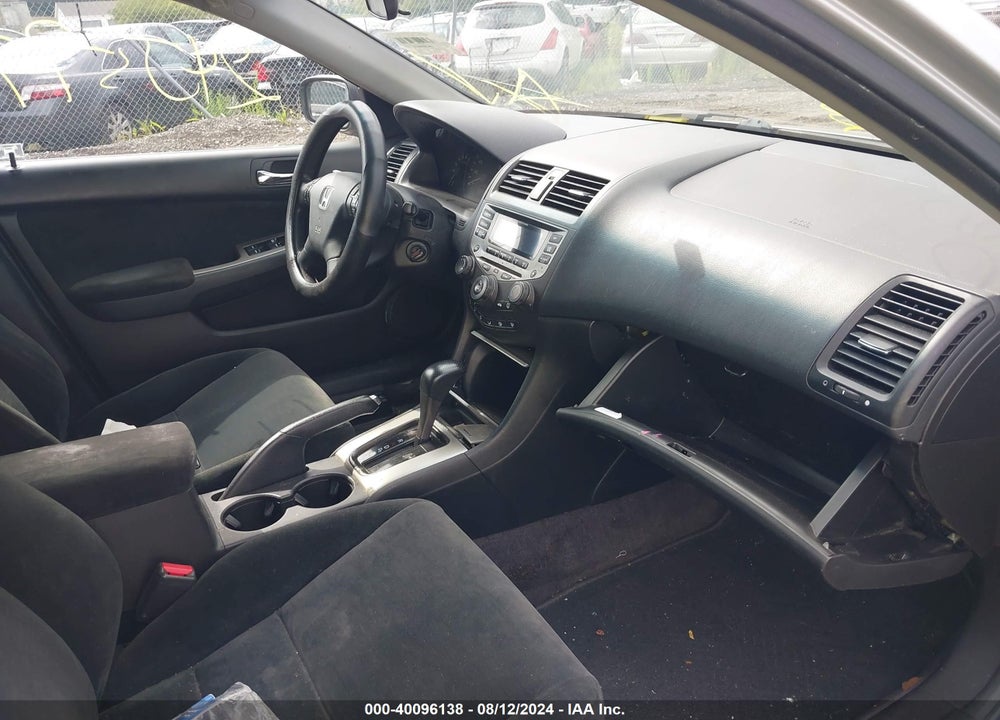 2006 HONDA ACCORD VIN: 1HGCM567X6A027066