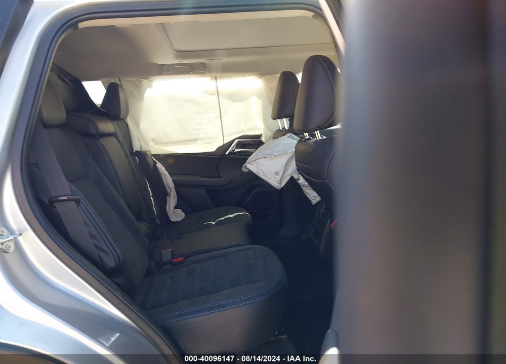 2023 MITSUBISHI OUTLANDER SE 2.5 2WD VIN: JA4J3UA88PZ055738