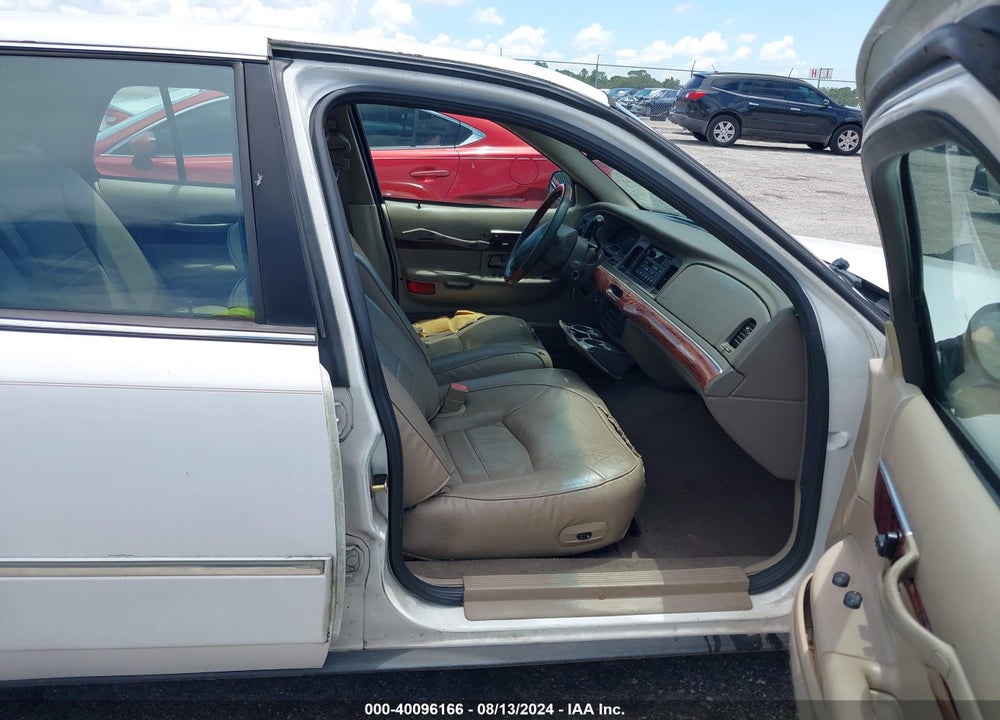 2002 MERCURY GRAND MARQUIS LS VIN: 2MEFM75W92X620823