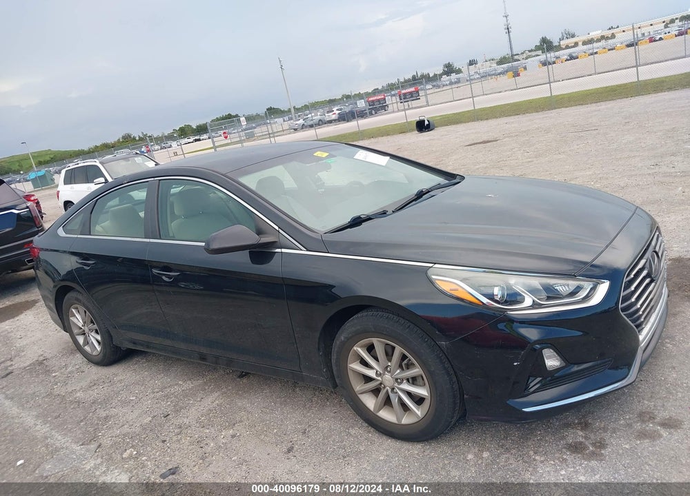 2018 HYUNDAI SONATA VIN: 5NPE24AF1JH706392