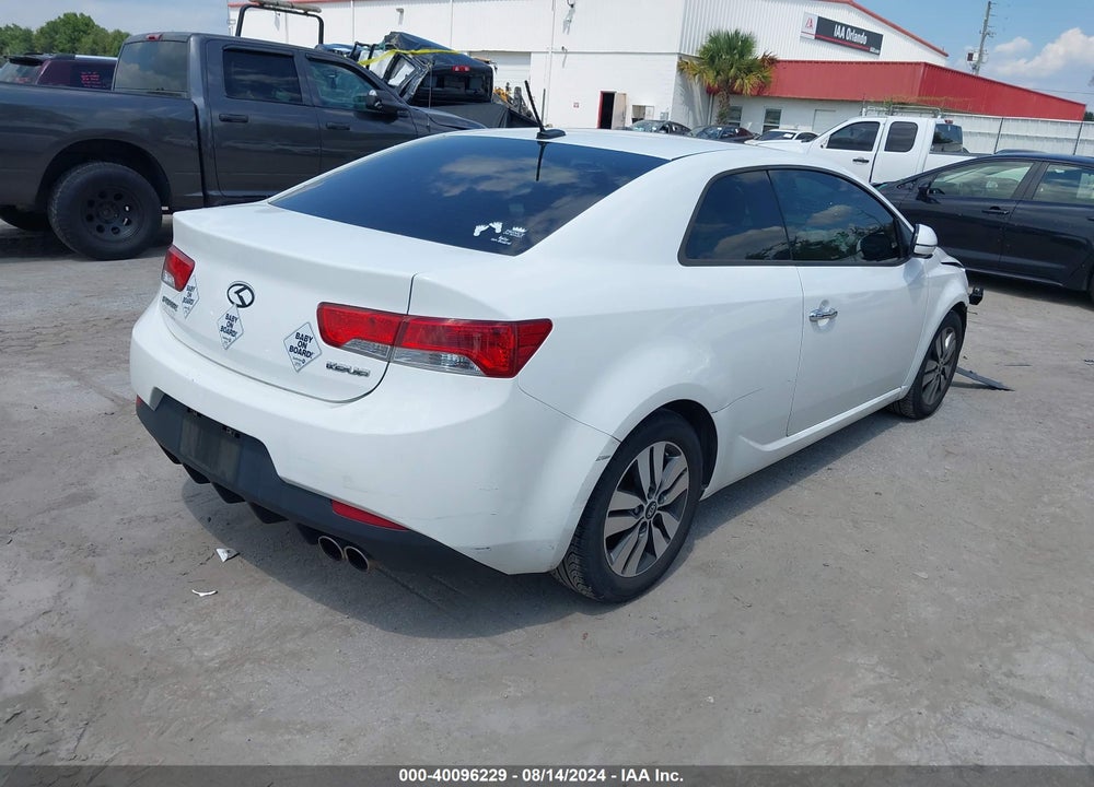 2013 KIA FORTE KOUP EX VIN: KNAFU6A27D5663315