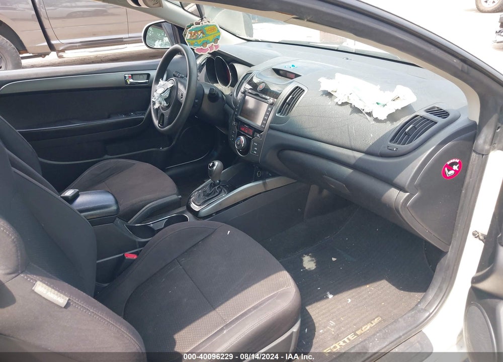 2013 KIA FORTE KOUP EX VIN: KNAFU6A27D5663315