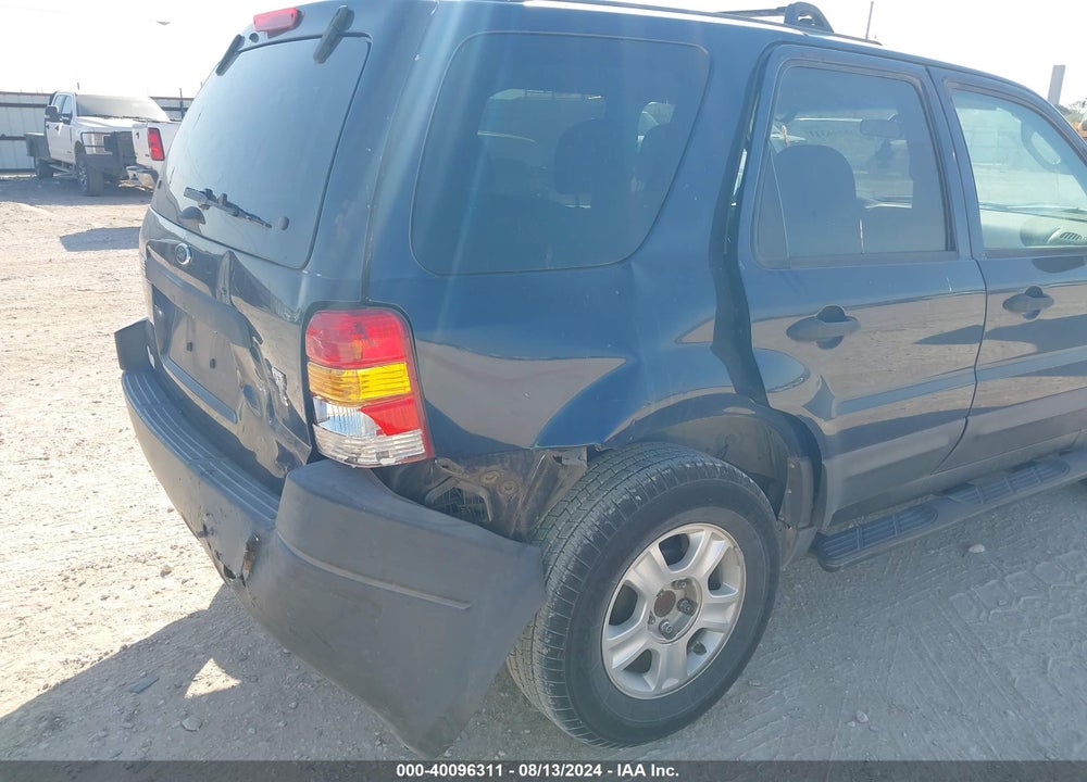2004 FORD ESCAPE XLT VIN: 1FMYU03184KA41946