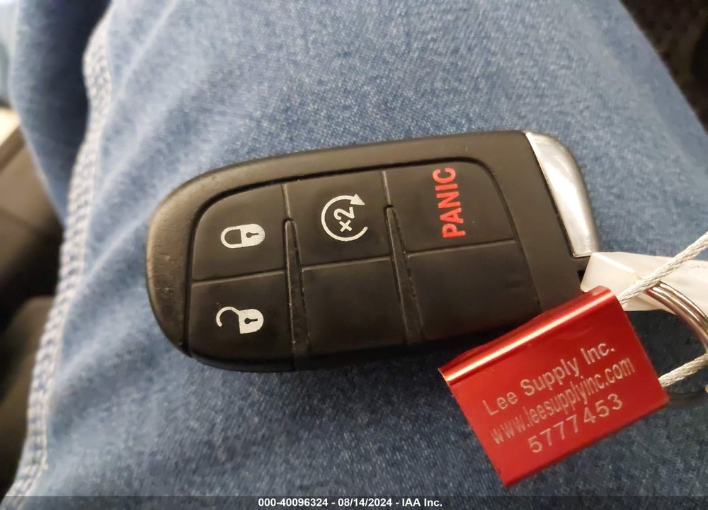2017 JEEP RENEGADE LATITUDE 4X4 VIN: ZACCJBBB3HPG44599