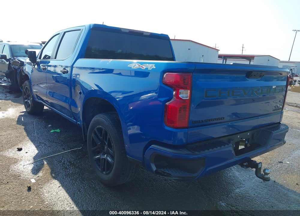 2022 CHEVROLET SILVERADO 1500 4WD SHORT BED CUSTOM VIN: 3GCPDBEK5NG532260