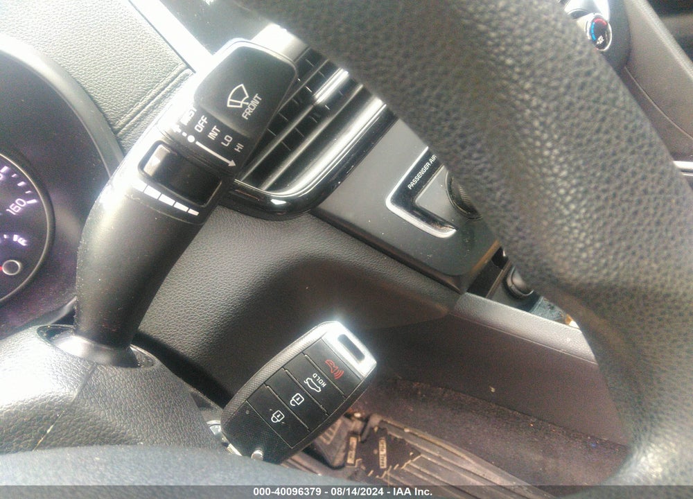 2016 KIA OPTIMA LX VIN: 5XXGT4L31GG102189