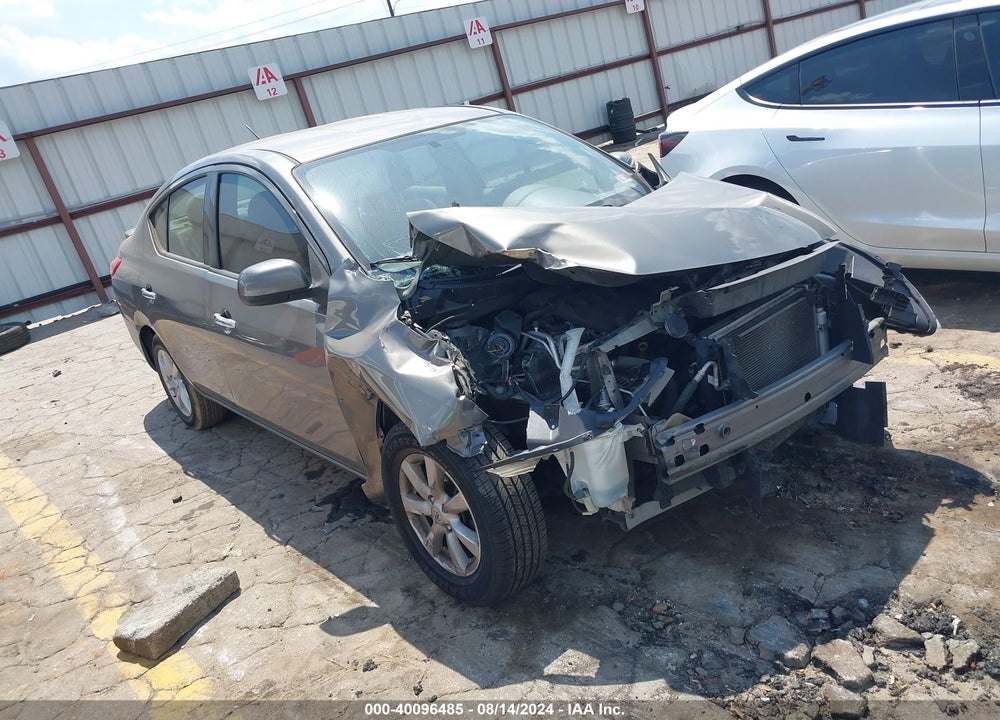 2014 NISSAN VERSA 1.6 SV VIN: 3N1CN7AP4EL847992