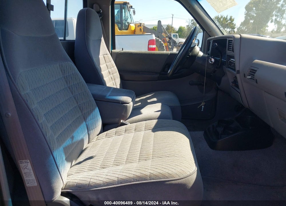 1994 FORD RANGER VIN: 1FTCR10U9RPA86148