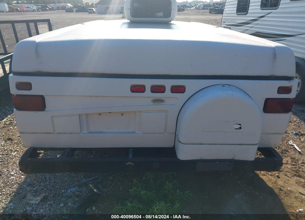 2000 COLEMAN GRAND TOUR ELITE BAY VIN: 4CP695H19Y7289927