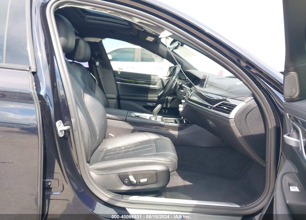 2019 BMW 740I VIN: WBA7E2C59KB217943